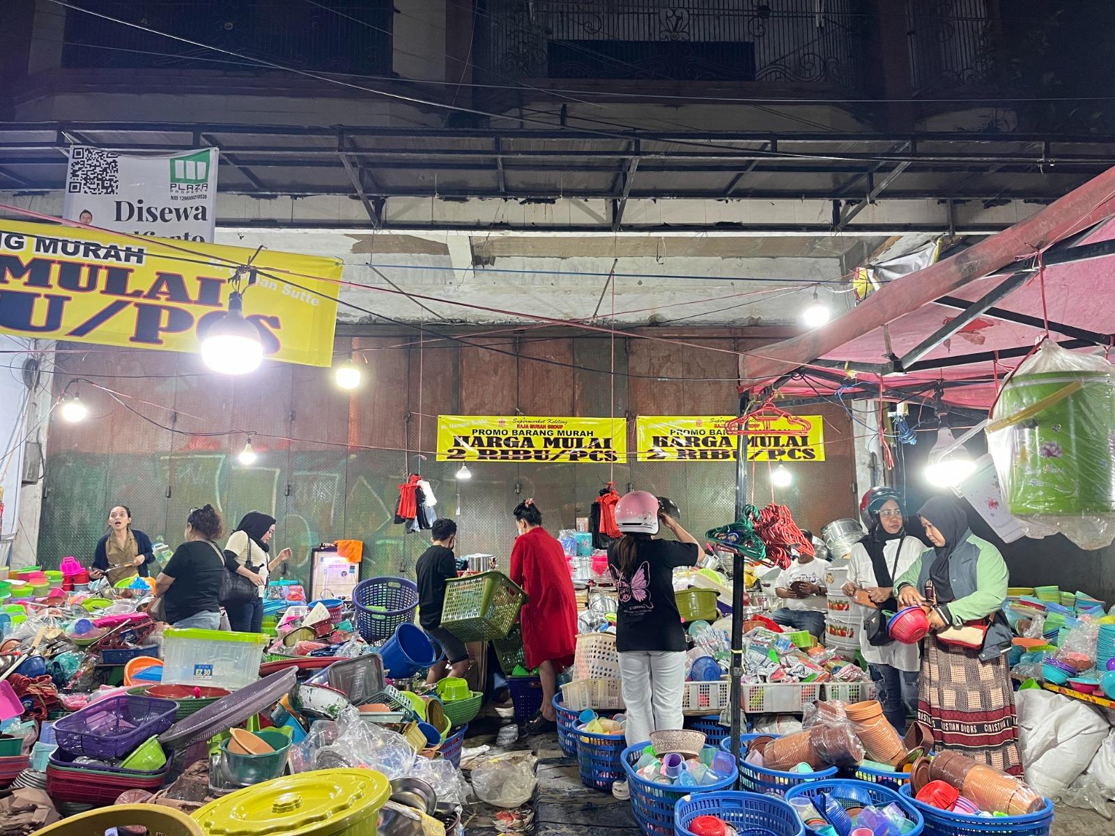 2025-07-06-10-Muharram-serbu-pasar-senggol.jpg