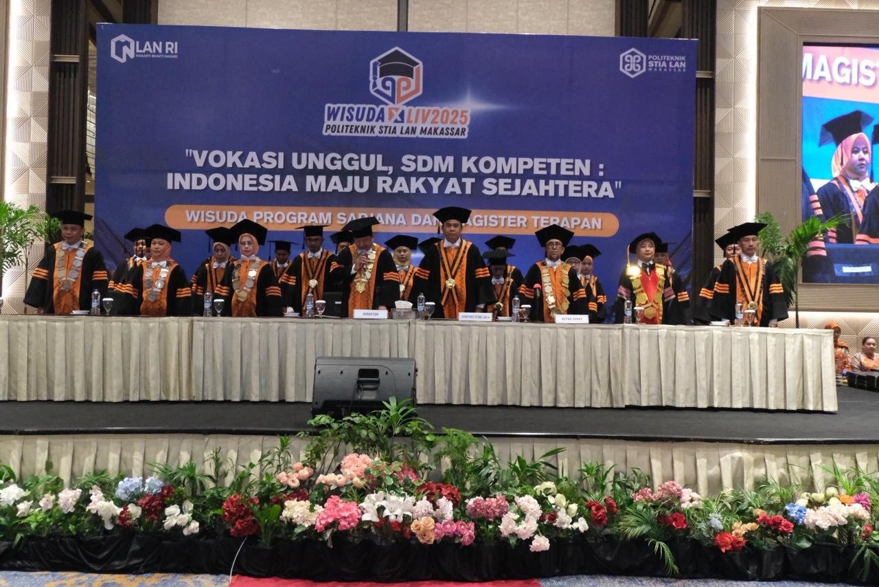 2025-11-10-Politeknik-STIA-LAN-Makassar-mewisuda-208-lulusan-vokasi.jpg
