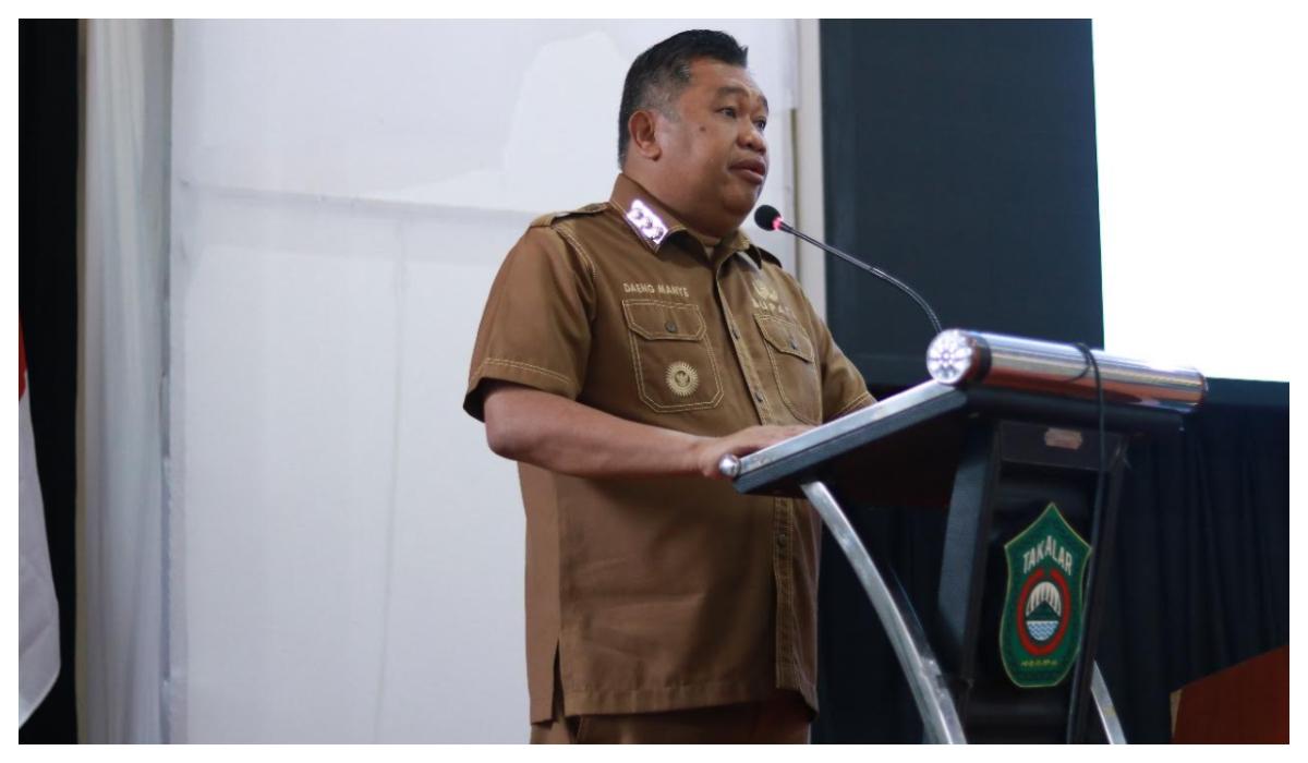 2025-12-19-Bupati-Takalar-Mohammad-Firdaus-Daeng-Manye-memberikan-penjelasan.jpg