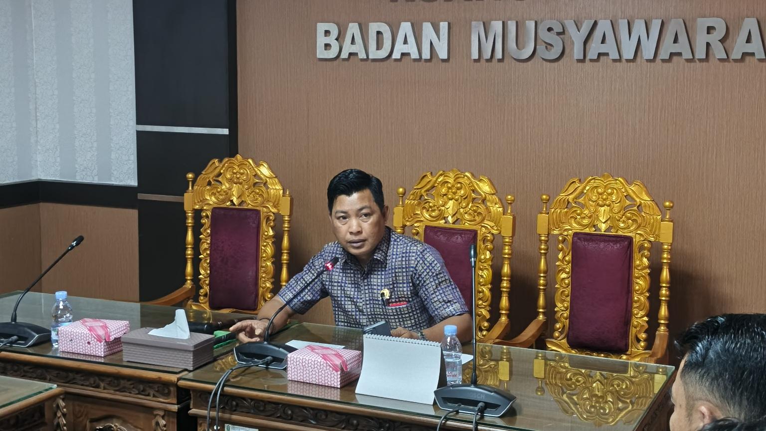 Staf ULP Kendalikan Proyek di Takalar, Ketua DPRD Curiga Ada 'Orang Besar' di Belakang