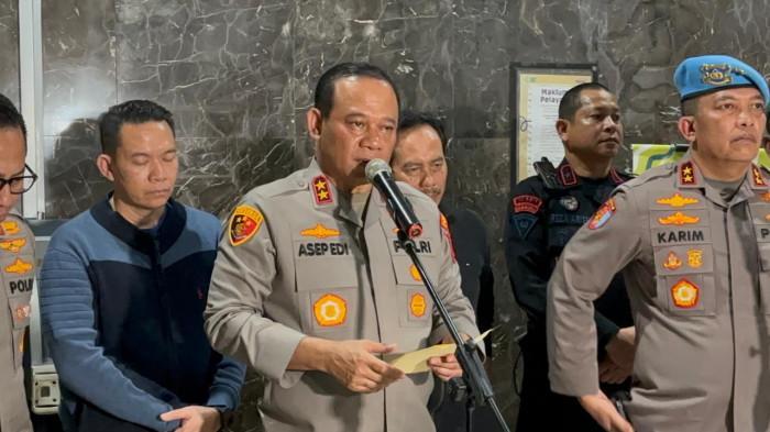 20250829-Asep-Edi-Suheri-kapolda-metro-minta-maaf.jpg