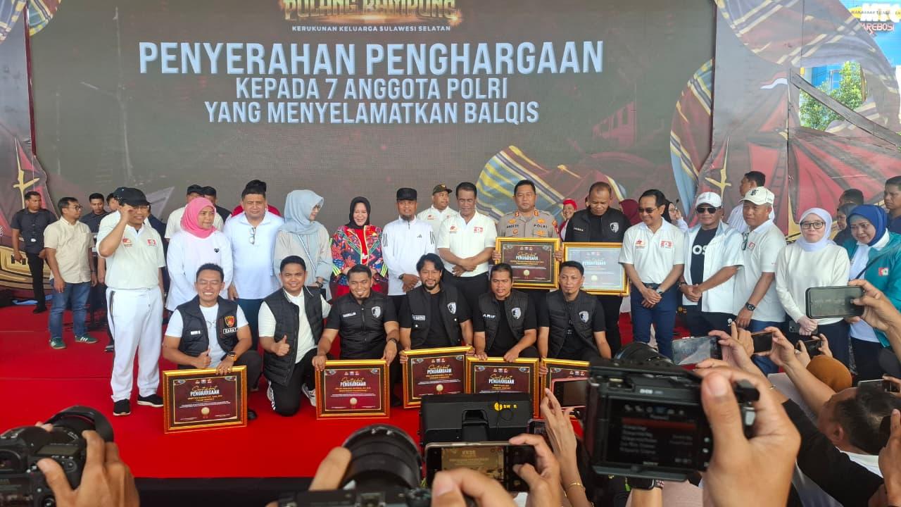 20251117-Amran-beri-penghargaan-penyelamat-Bilqis-4.jpg