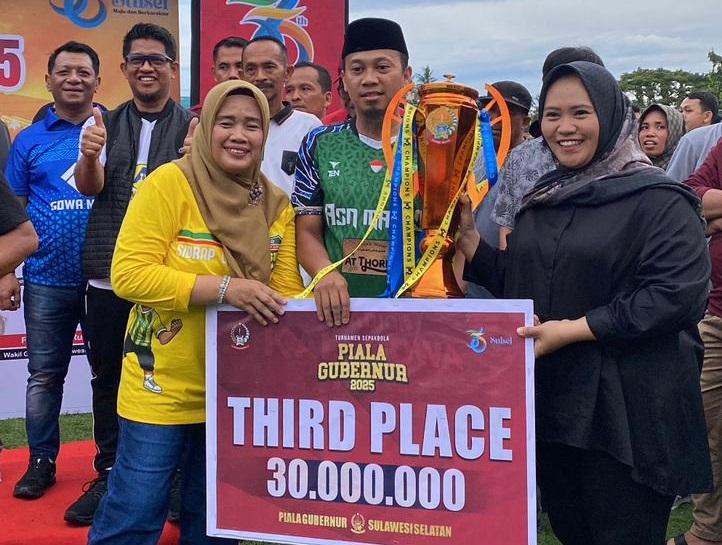 Syahar Ajak Ribuan Warga Sambut Sidrap United Juara Piala Gubernur 2025