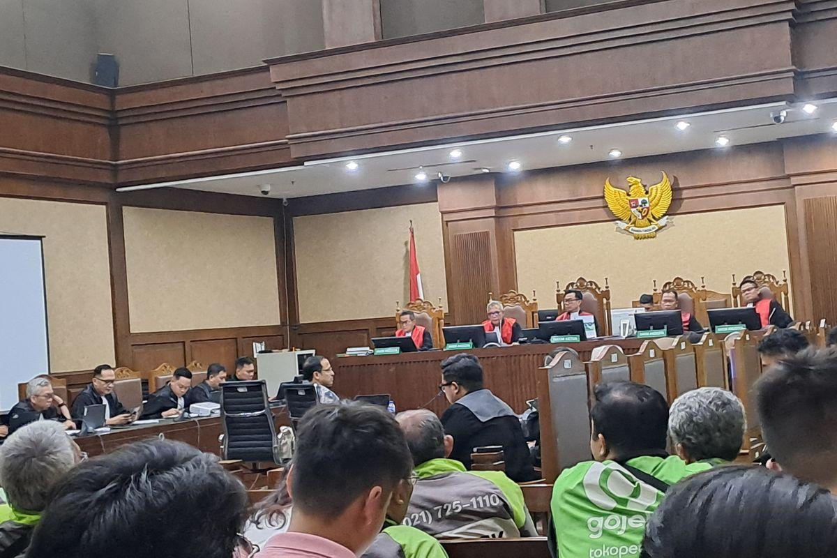 2026-05-12-Nadiem-Makarim-saat-menjalani-persidangan.jpg