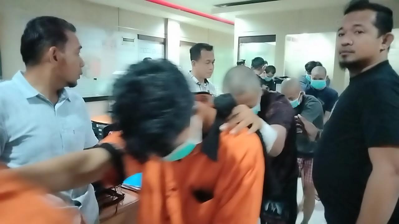2026-05-12-Pelaku-kriminal-digiring-di-ruang-Satreskrim-Polrestabes-Makassar.jpg
