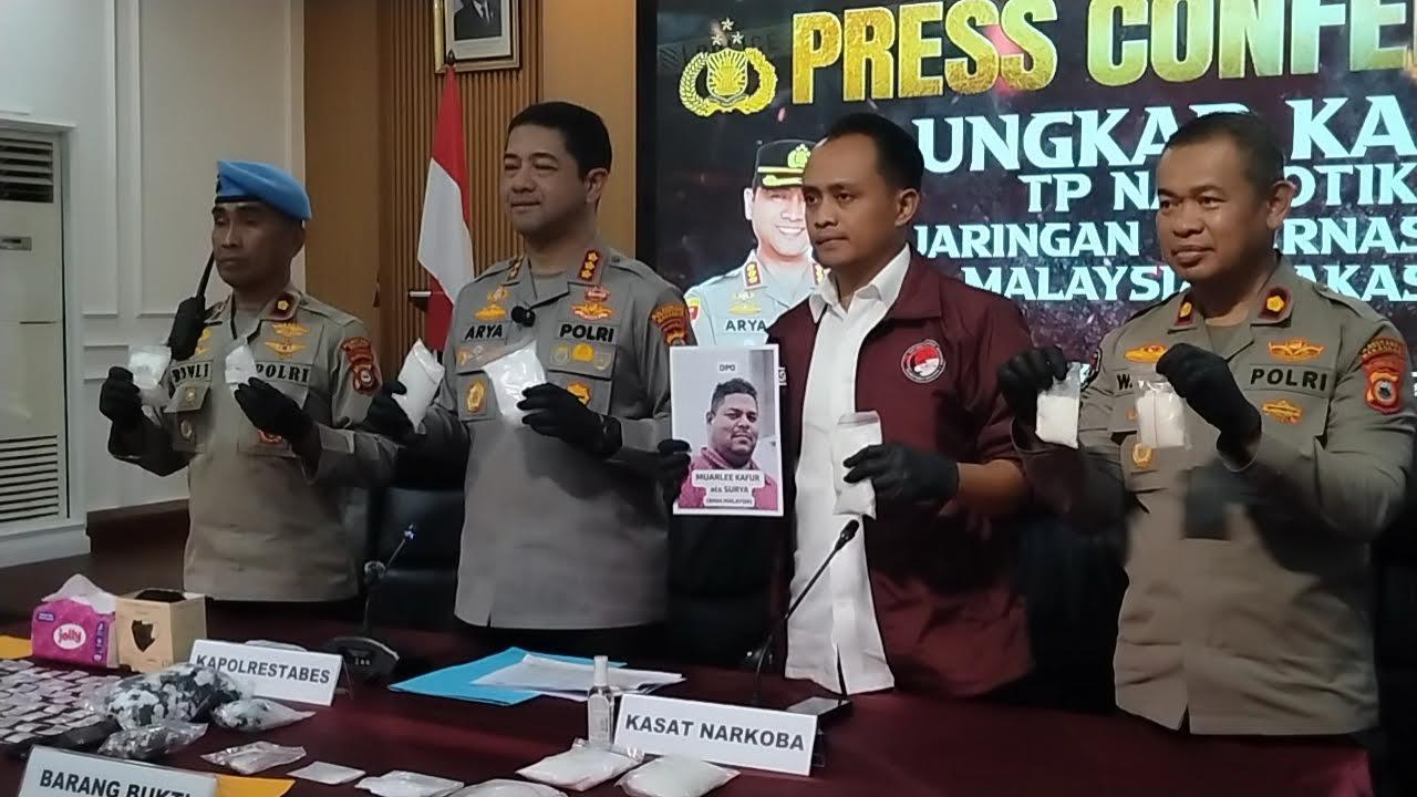 2026-05-13-Arya-Perdana-Lulik-Febyantara-Wahiduddin-dan-Kompol-Ramli.jpg