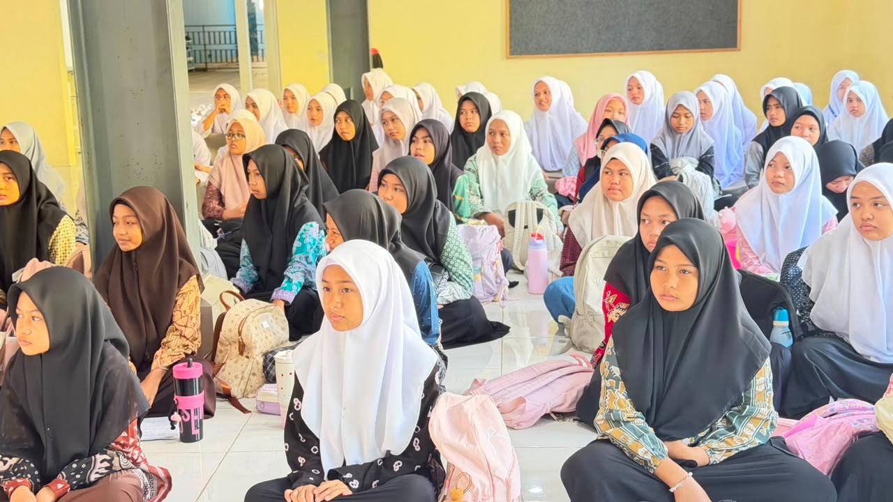Athirah Bone Awali Tahun Ajaran Baru dengan Welcoming Day dan Seminar Parenting - Tribun-timur.com