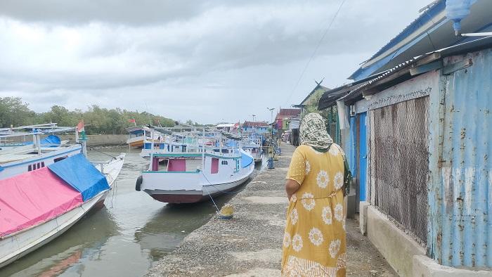 Cuaca Buruk, 80 Kapal Nelayan di Tupabiring Maros Bersandar Tanpa Aktivitas