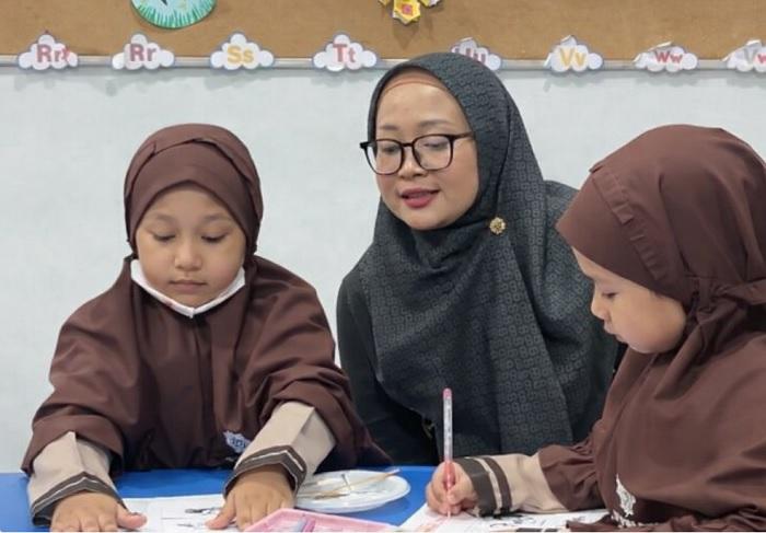SD IT Al-Biruni Mandiri Jadi Cambridge International School