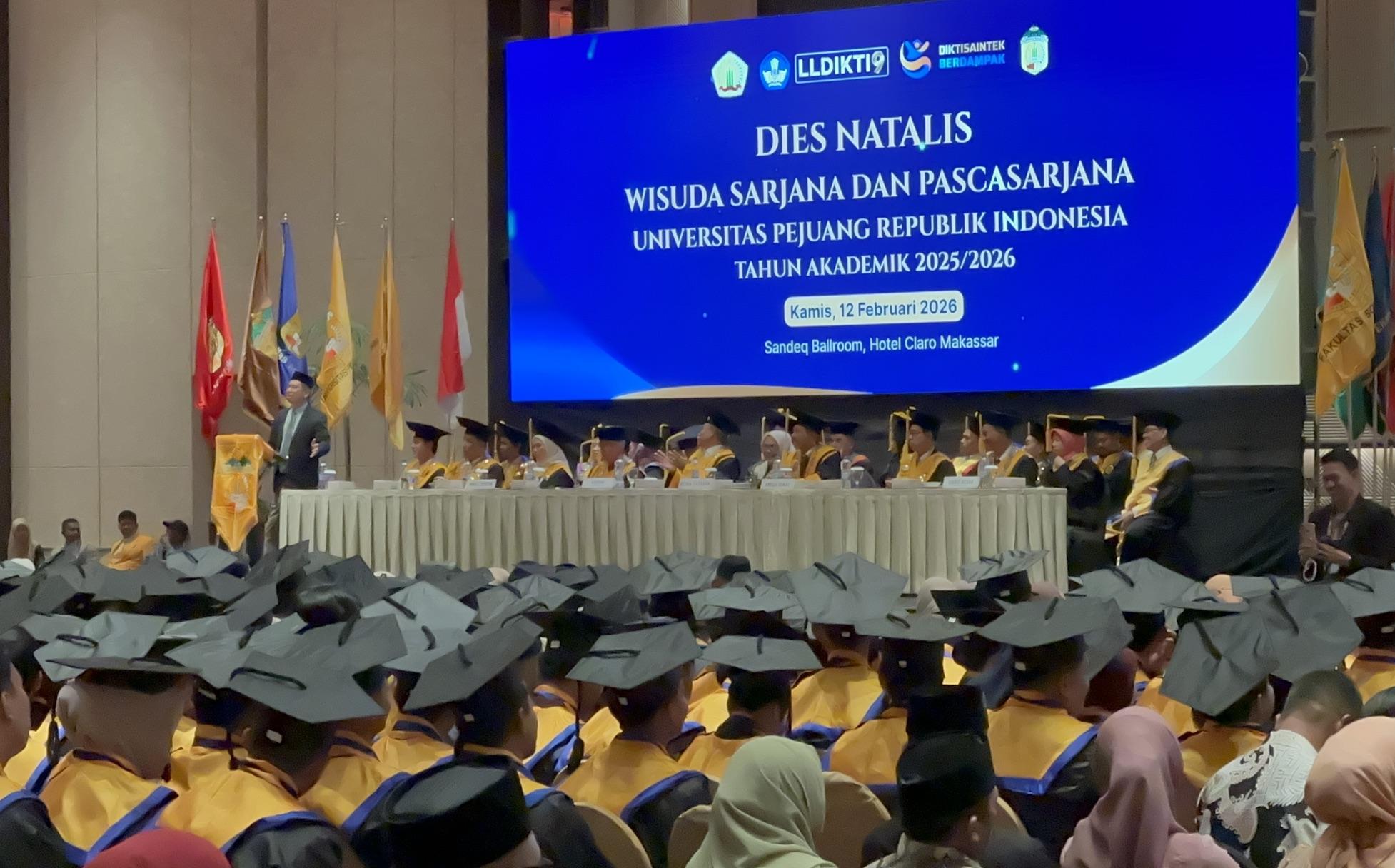UPRI Makassar Cetak 488 Lulusan Baru, Kepala LLDikti IX: Jangan Berhenti Belajar