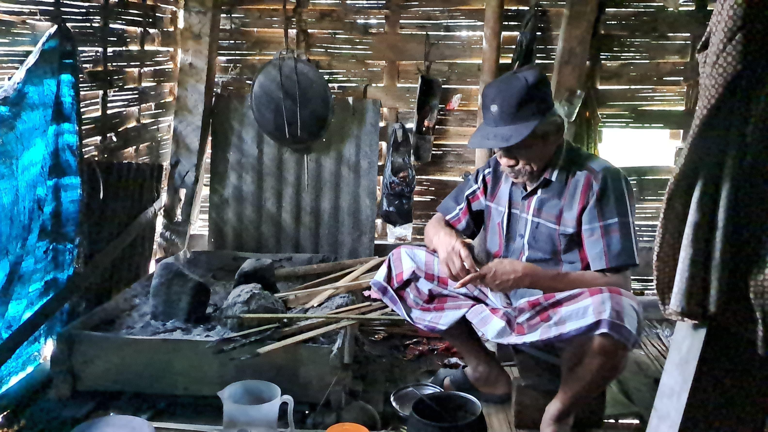 20260507-Daeng-Gassing-61-warga-miskin-ektrem.jpg