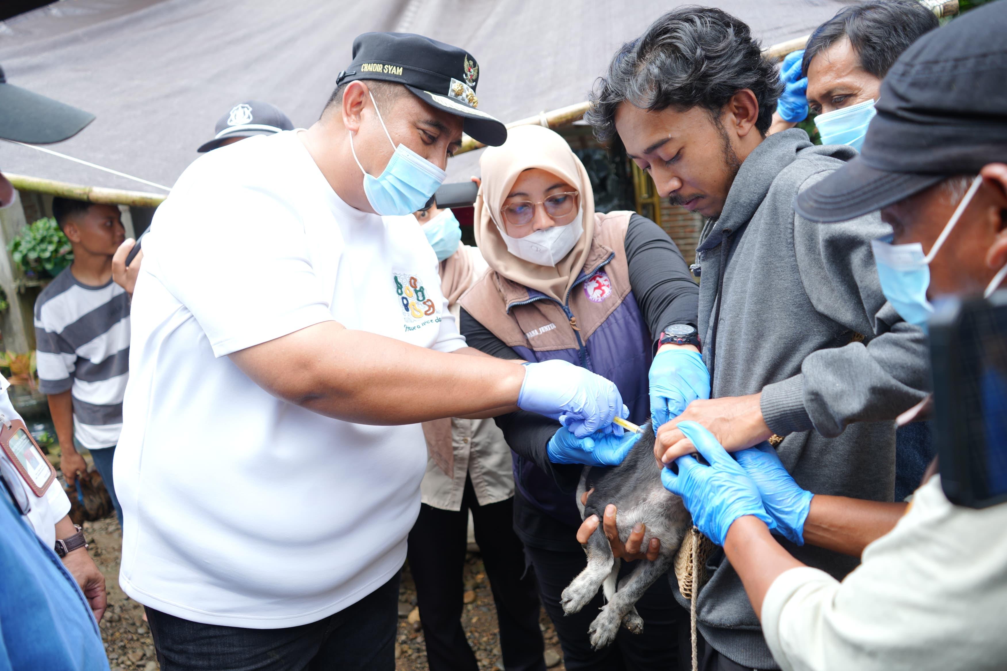 20260509-Puluhan-petugas-kesehatan-hewan-232.jpg