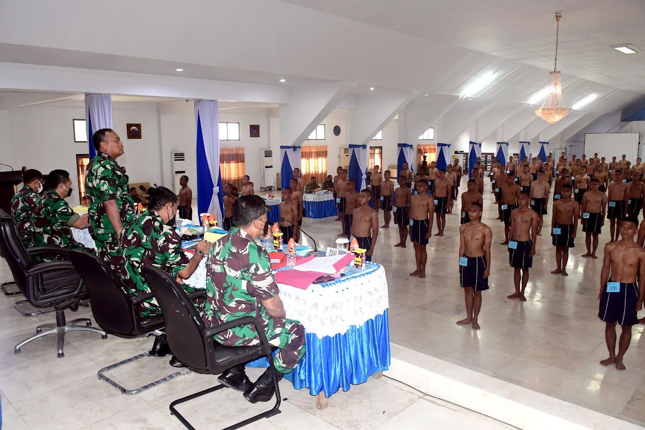 311-peserta-Caba-dan-Cata-PK-TNI-AL-tahun-2022.jpg<pf>311-peserta-Caba-dan-Cata-PK-TNI-AL-tahun-20221.jpg<pf>311-peserta-Caba-dan-Cata-PK-TNI-AL-tahun-20223.jpg