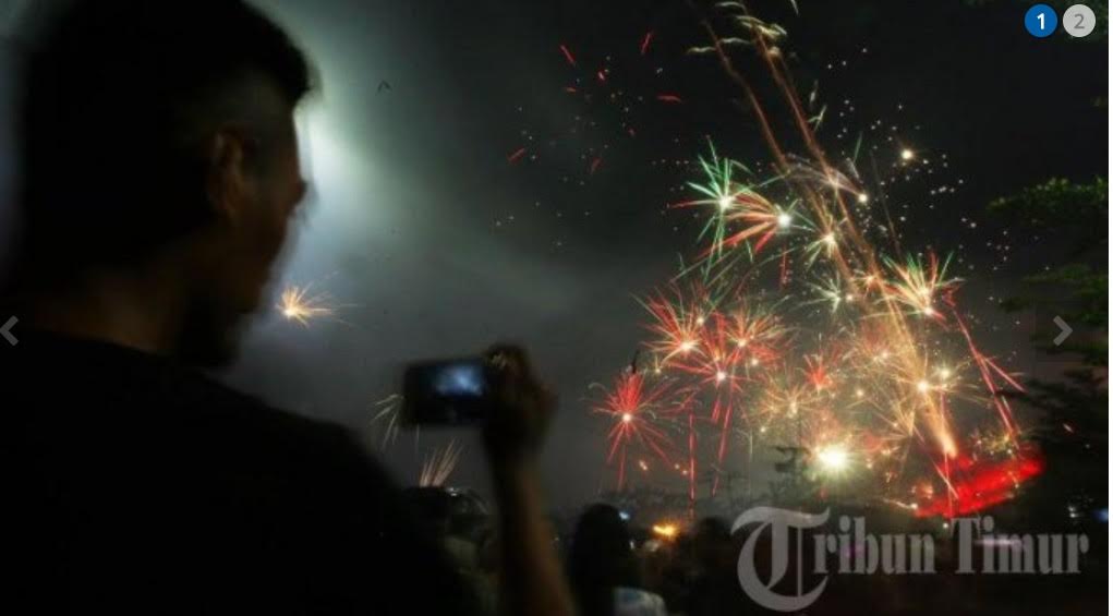 5-rekomendasi-menikmati-pesta-kembang-api-saat-momen-pergantian-tahun-baru-2020-di-makassar.jpg