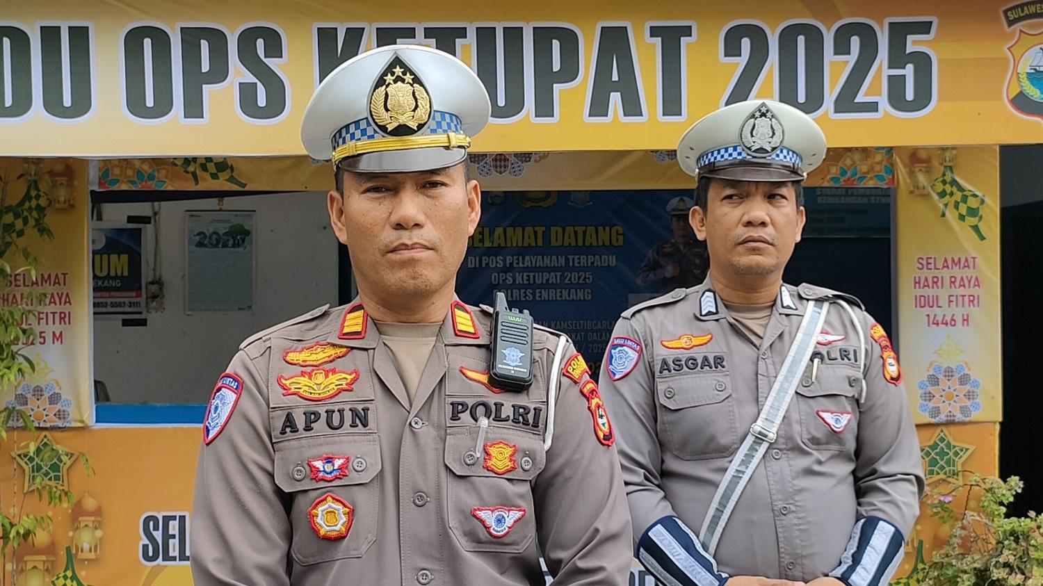 ARUS-MUDIK-Kasat-Lantas-Polres-Enrekang-AKP-Tandiapun-Pasiagan.jpg