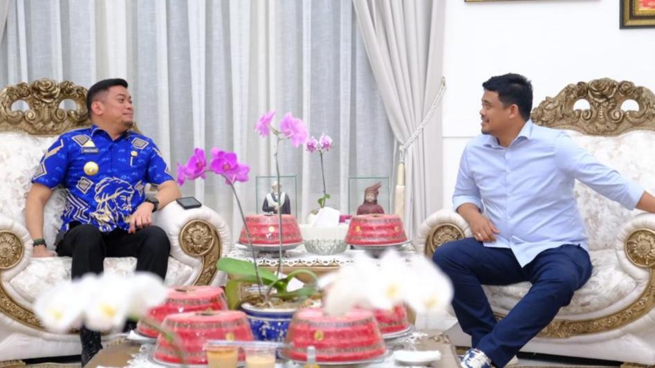 Bocor Pembahasan Adnan dan Bobby Nasution Jelang Jalan Sehat Gibran di Makassar