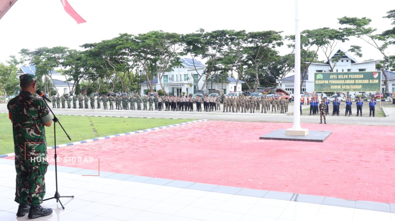 Antisipasi Bencana, TNI-Polri dan Instansi Sidrap Gelar Apel Pasukan
