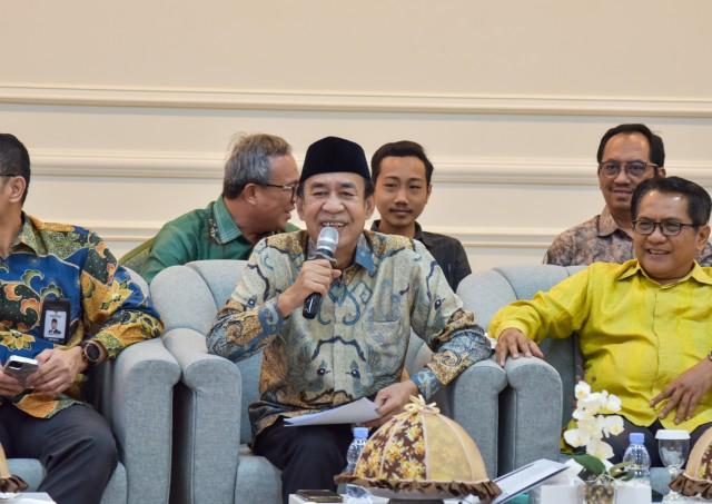 Ashabul-Kahfi-saat-memimpin-berkunjung-ke-Makassar-2311132.jpg