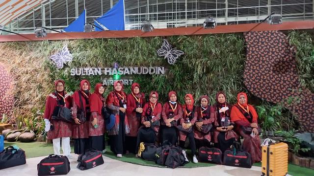 Athiratour Berangkatkan 53 Jamaah Umroh, Terbang Langsung Makassar-Madinah - Athiratour-Travlo9.jpg