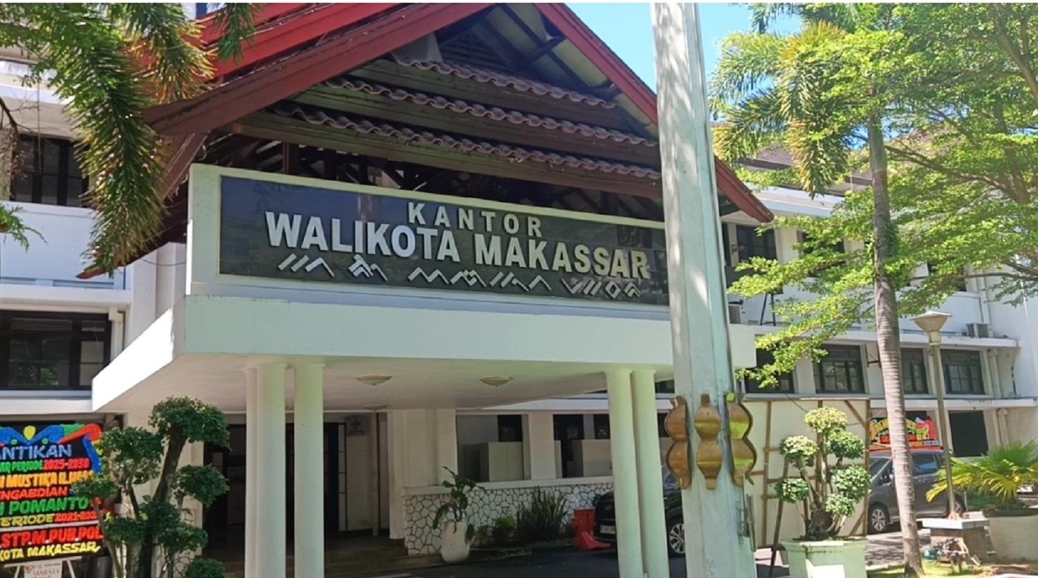BALAI-KOTA-Suasana-Balai-Kota-Makassar-Jl-Ahmad-Yani.jpg