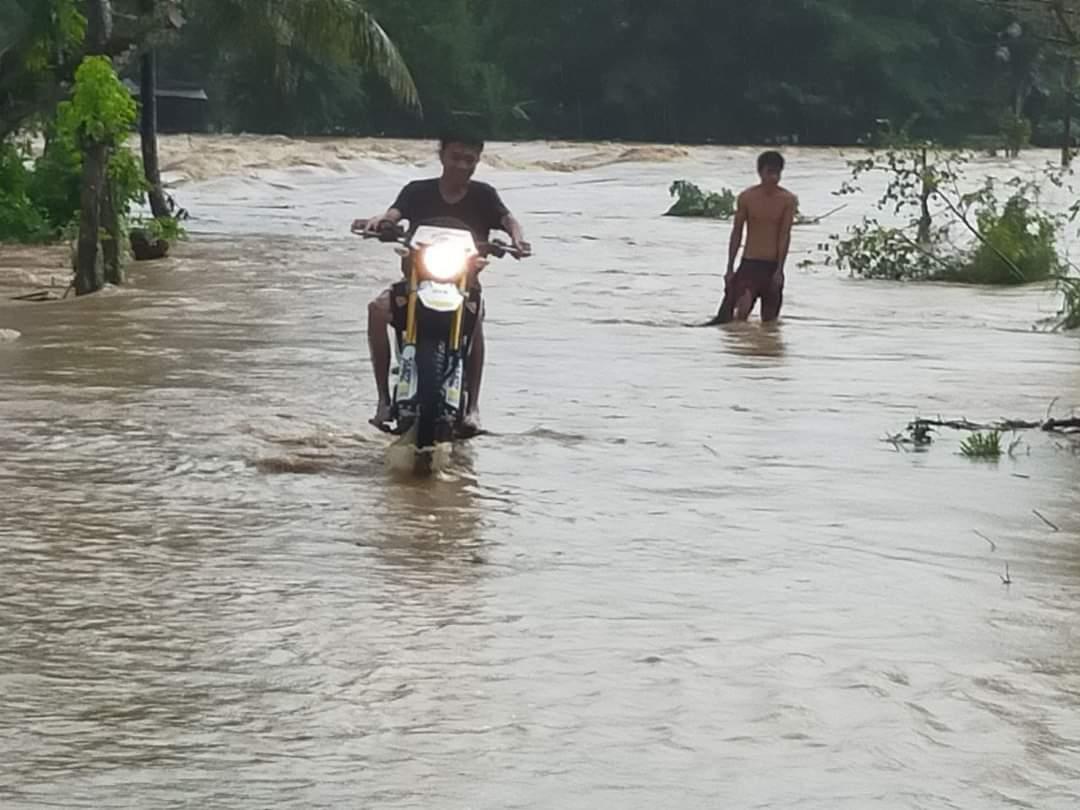 Banjir-di-Sidrap.jpg