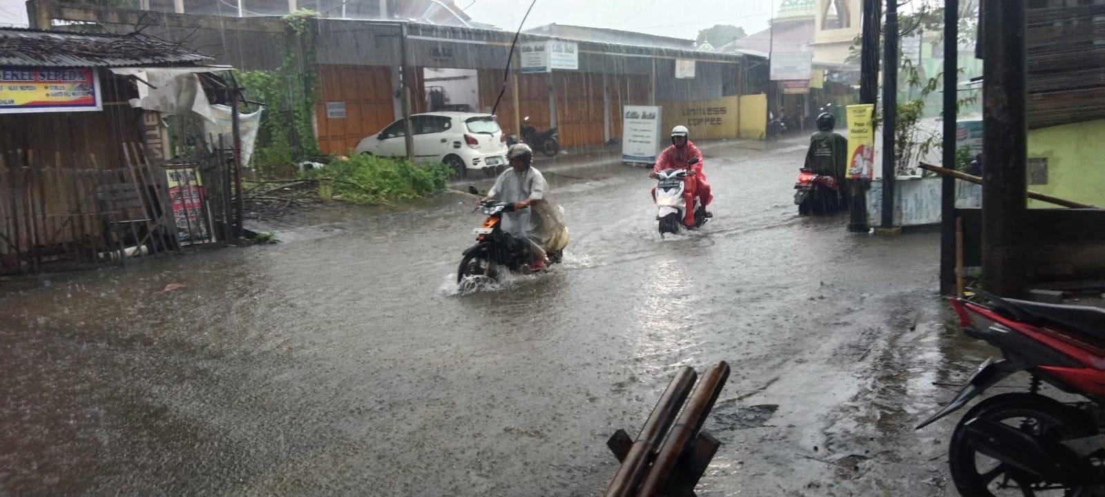Banjir-manggala132.jpg