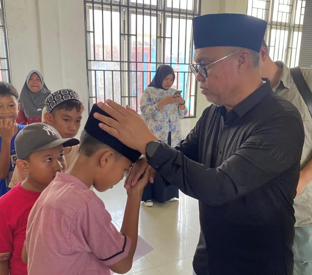 IBE-Bupati Luwu Timur Santuni Anak Yatim Lintas Agama di Wotu