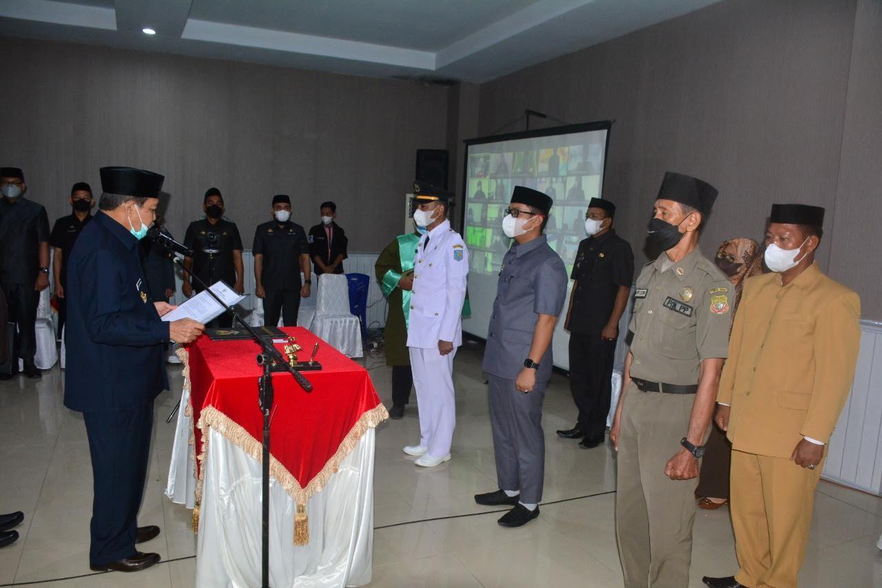 Bupati-Sidrap-Dollah-Mando-melantik-28-pejabat-administrator-eselon-III-dan-39-pejabat-pengawas.jpg