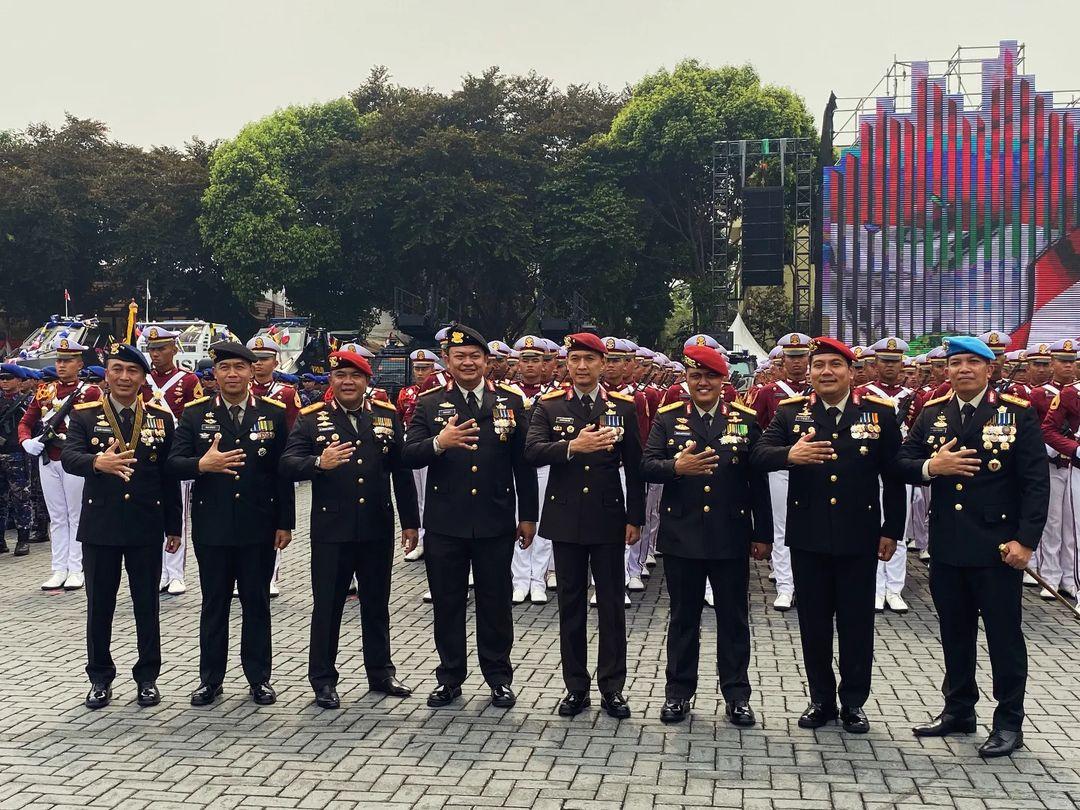Deretan-jenderal-muda-lulusan-Akademi-Kepolisian-1995-23432.jpg