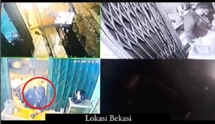 Detik-detik-Pria-Diduga-Praka-RM-Membabi-Buta-Pukul-Wajah-dan-Badan-Korban-Rekaman-CCTV-Viral.jpg