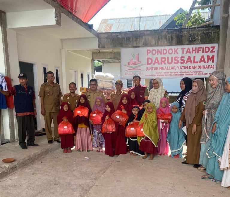 Senangnya Santri Pondok Tahfidz Darussalam dapat Bantuan Kasur, Selama Ini Tidur Beralaskan Tikar