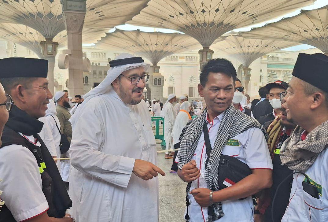 Direktur-Fasilitas-Pelayanan-Haji-Madinah-Adnan-Bin-Ghalib-Bin-Khalil-Dabur.jpg