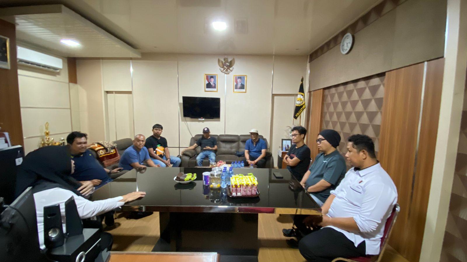 Dobrak Ogah Turun ke Jalan, Pilih Dialog soal Tarif Ojol