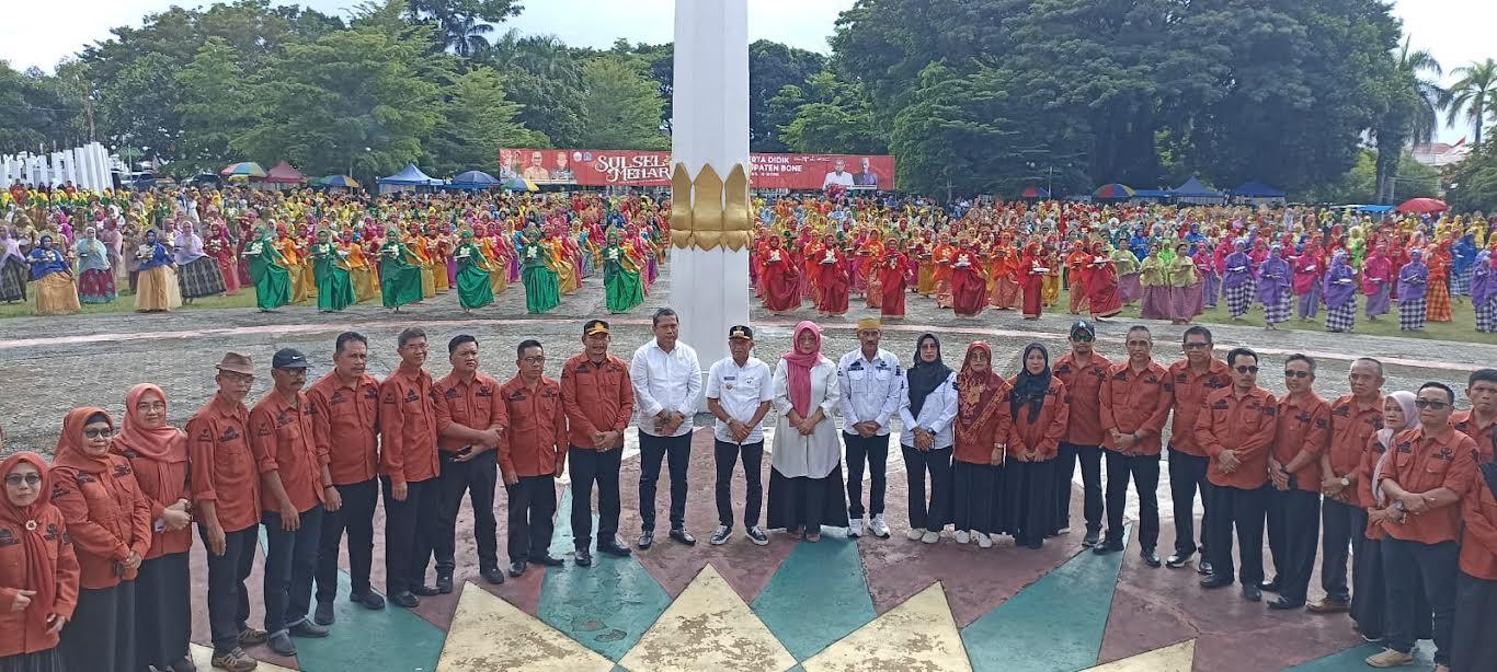 1.022 Pelajar di Bone Meriahkan Sulsel Menari
