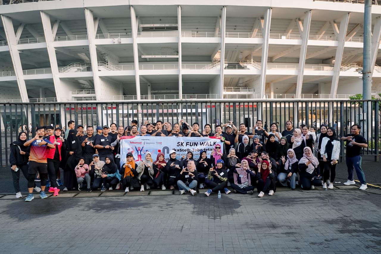 Alumni SMK Telkom Makassar di Jabodetabek Ikut Funwalk