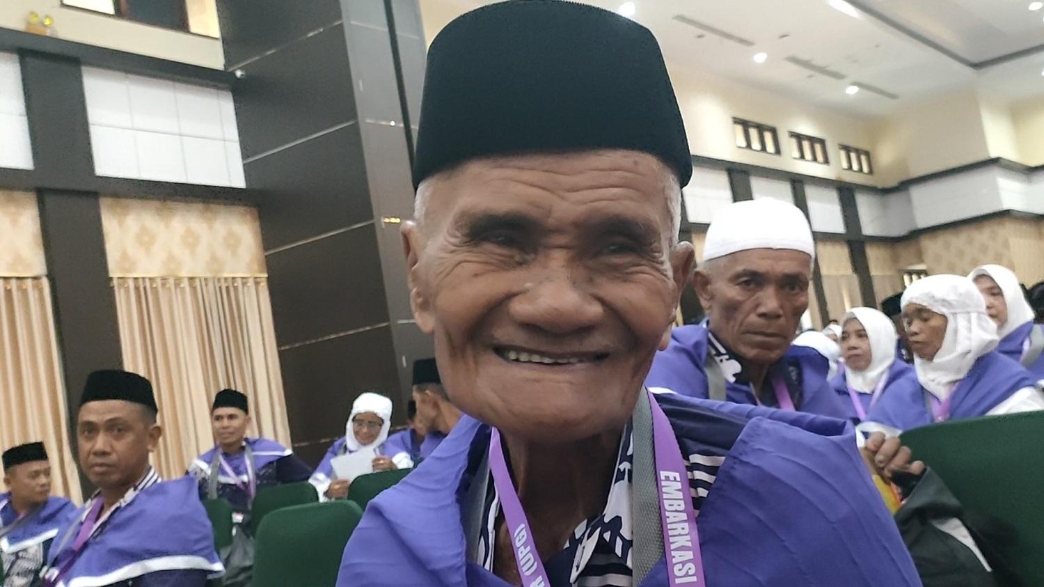 VIDEO: Berhaji di Usia 86 Tahun, Daeng Jumaha Asal Gowa Sulsel: Doakan Mabrur