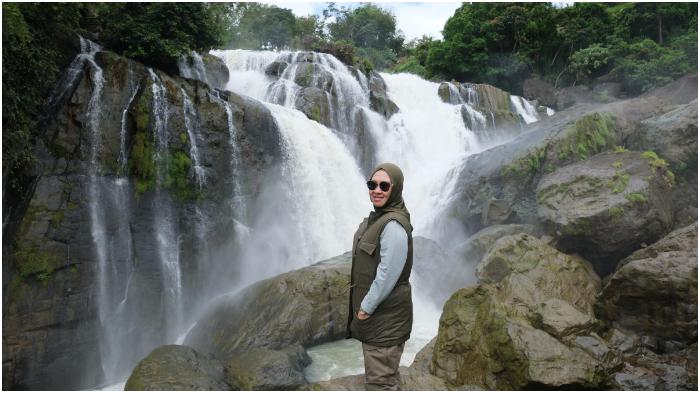Jelajah Wisata Alam Gowa, Air Terjun Depa hingga Hutan Pinus Instagramable