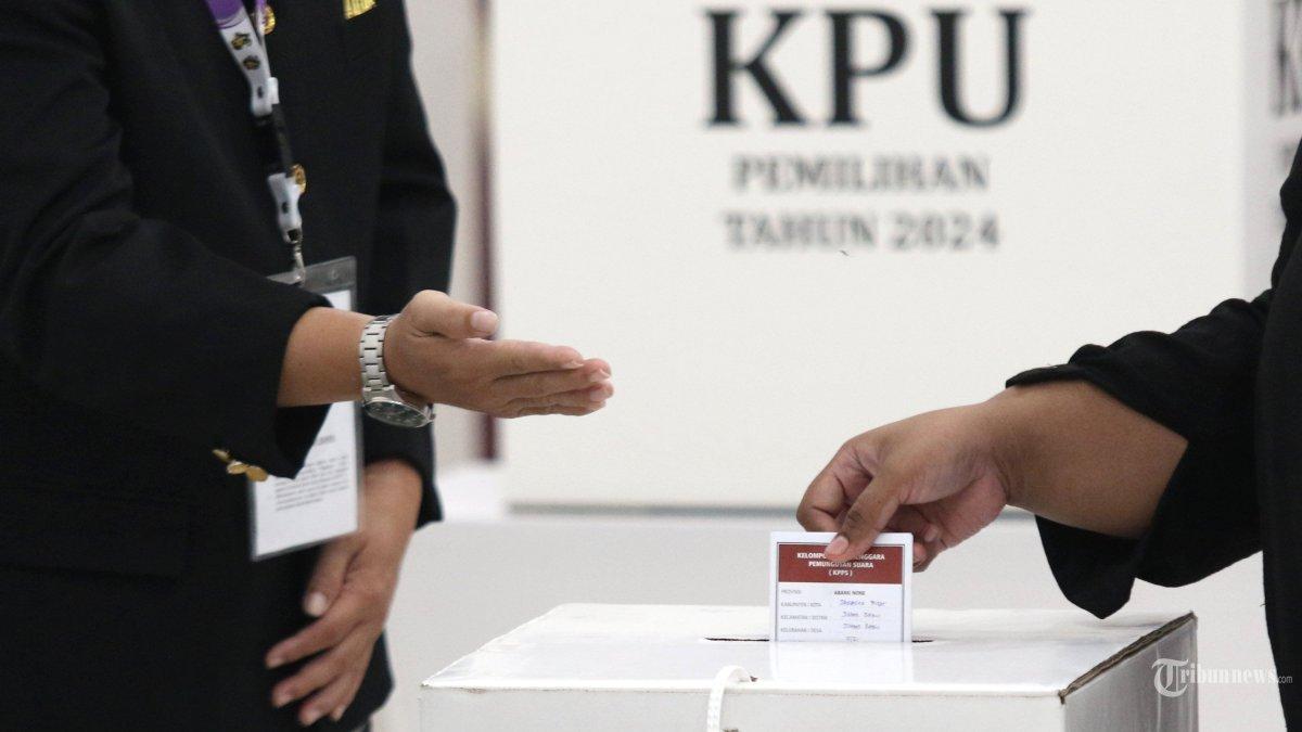 Link Hasil Real Count di pilkada2024.kpu.go.id, Terlihat Pasangan yang Unggul