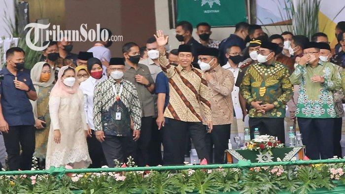 Jokowi-buka-muktamar-muhammadiyah-2022-dihadiri-banyak-tokoh.jpg