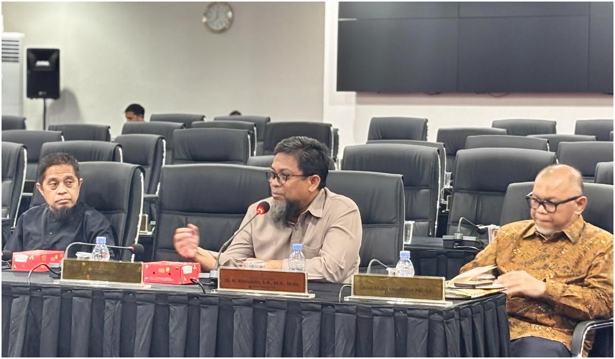 KEPSEK-MUNDUR-Kadis-Pendidikan-Sulsel-Muh-Iqbal-Nadjamuddi.jpg