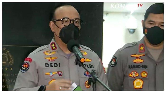 Kadiv-Humas-Polri-Irjen-Pol-Dedi-Prasetyo-di-Mabes-Polri-Jumat-2682022.jpg