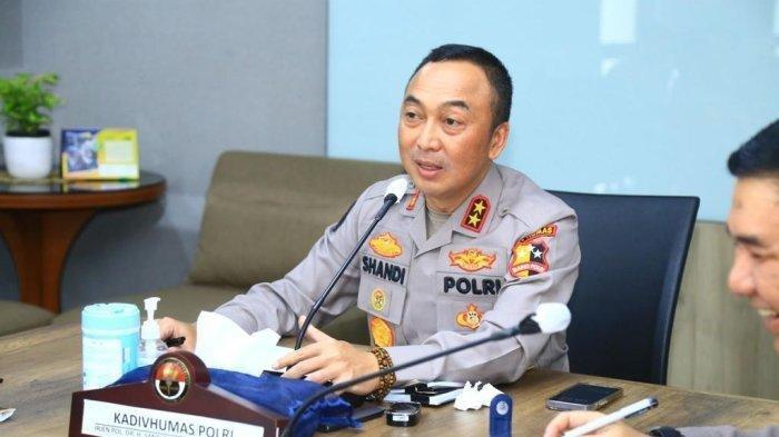 Kadiv-Humas-Polri-Irjen-Pol-Shandi-Nugroho-peraih-penghargaan-Satker-Nugraha-Sakanti.jpg