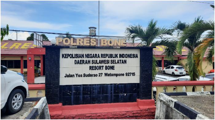 Kantor-Polres-Bone-Jl-Yos-Sudarso-Kecamatan-Tanete-Riattang-Kabupaten-Bone.jpg