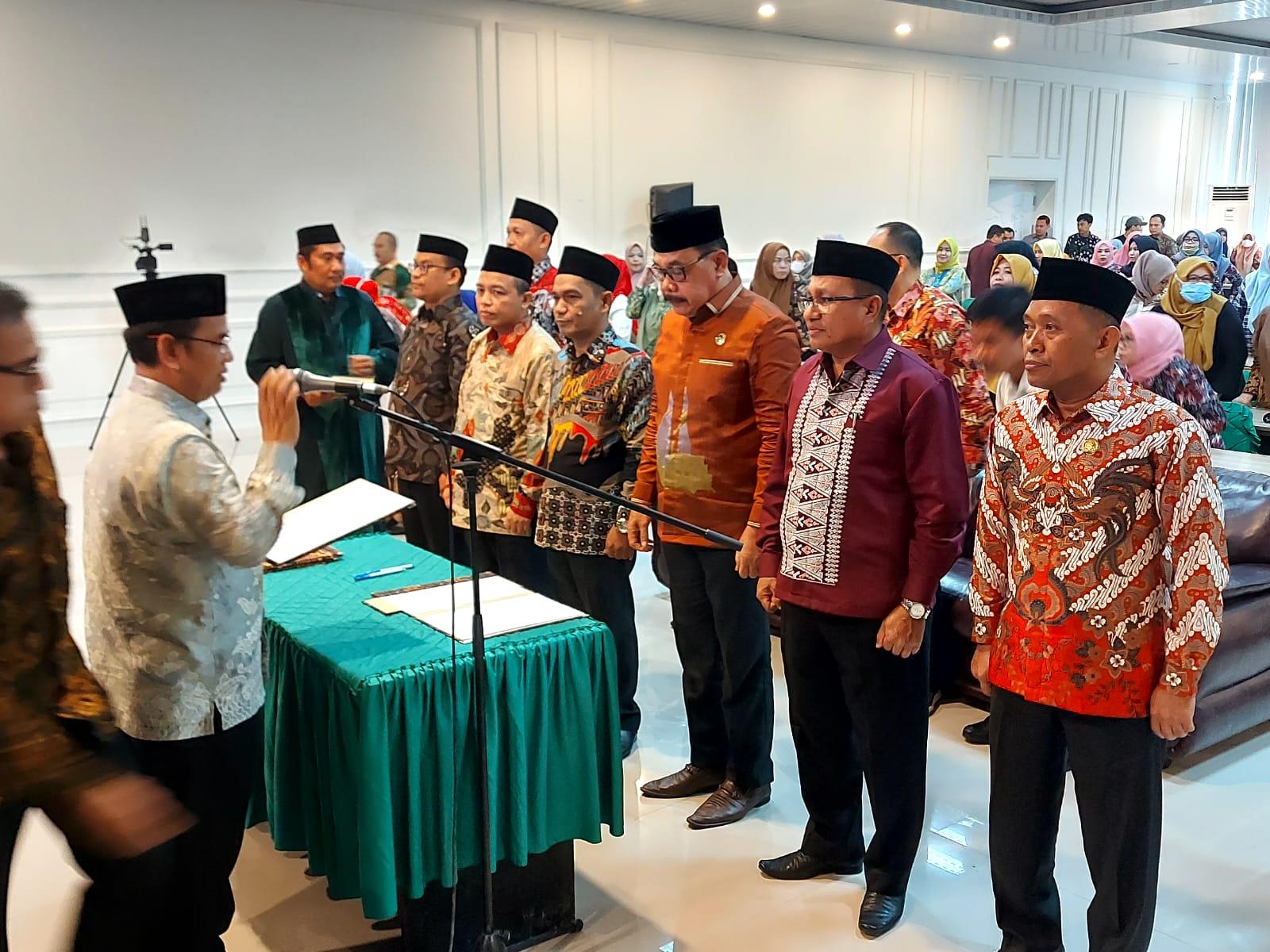 Kemenag-Sulsel-lantik-pejabat-baru.jpg