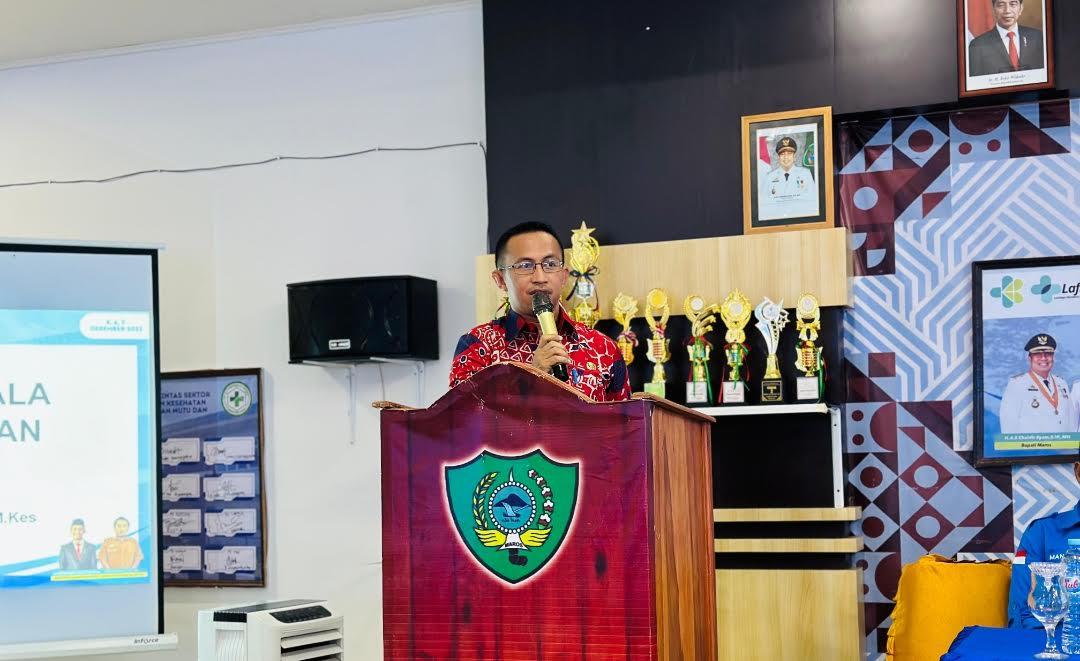 Kepala-Dinas-Kesehatan-Maros-Muhammad-Yunus-bf.jpg