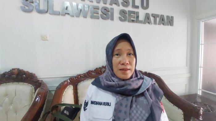 Ketua-Bawaslu-Sulsel-Mardiana-Rusli-menerbitkan-surat-edaran.jpg