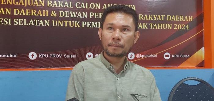 Komisioner-KPU-Sulsel-Divisi-Teknis-Penyelenggaraan-Pemilu-Asram-Jaya-b.jpg