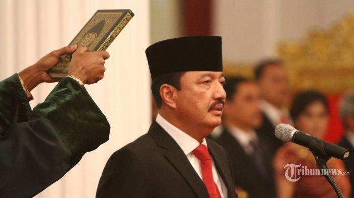 Komjen-Pol-Budi-Gunawan-mengucapkan-sumpah-jabatan.jpg