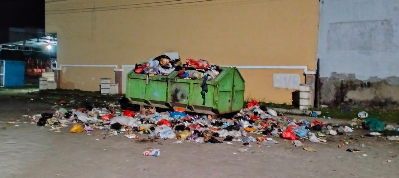 Jelang Peringatan Hari Jadi Sinjai, Warga Keluhkan Banyak Sampah Tidak Terangkut