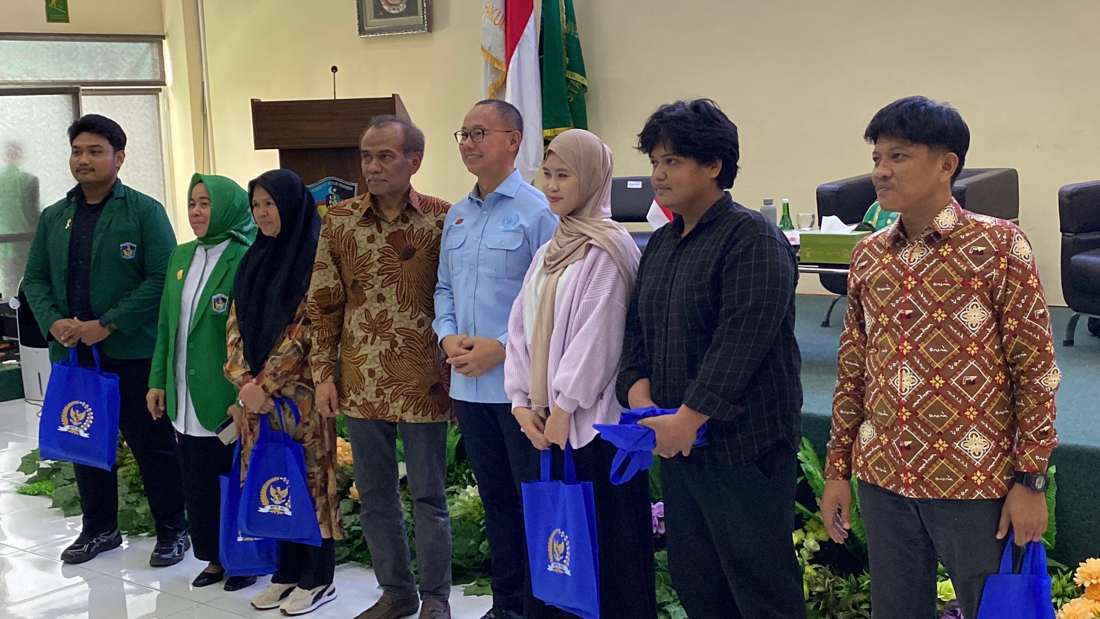 Wakil Ketua MPR RI Kupas Tuntas Urgensi Transisi Energi dalam Kuliah Umum di UMI